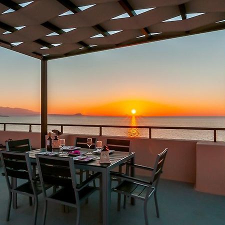 Alkionis Beach Sztavroménosz Kültér fotó